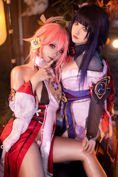 Read more about the article Cosplay 伊喵君 景三 八重 雷神 双倍快乐