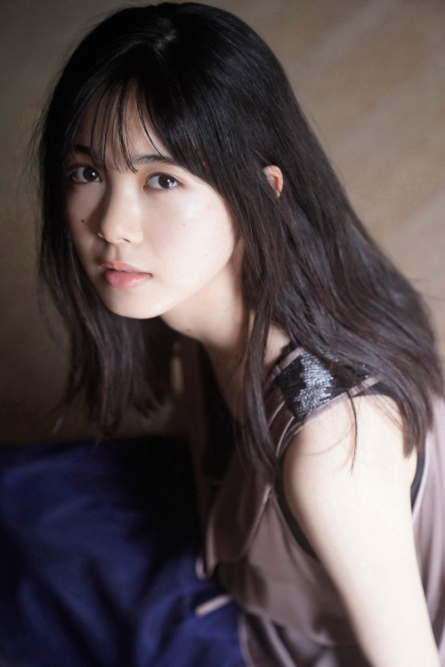 Read more about the article Ayame Tsutsui 筒井あやめ, ヤンマガWeb 坂道ネクストジェネレーション＋ 乃木坂46 Set.01