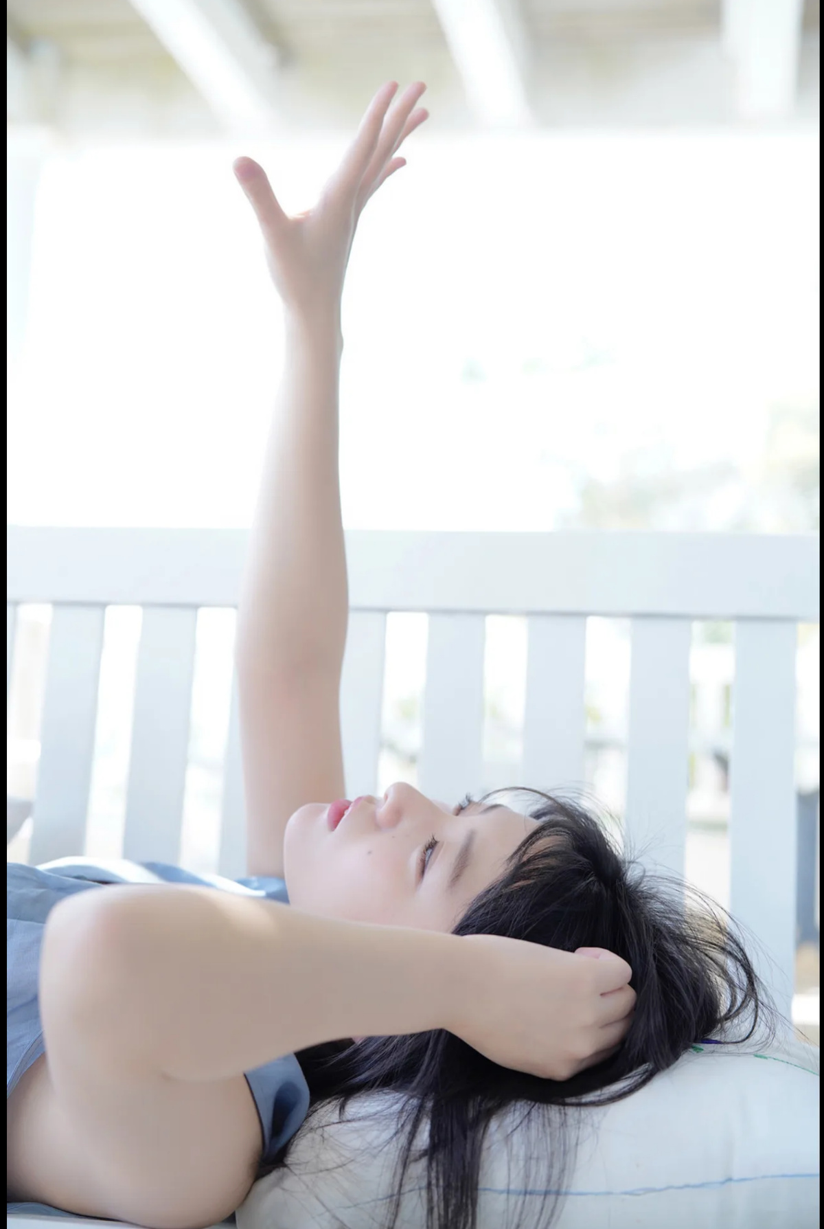 Tsubasa Hazuki 葉月つばさ, ＦＲＩＤＡＹデジタル写真集 「危ないベビーフェイス BLUE 完全版」 Set.01