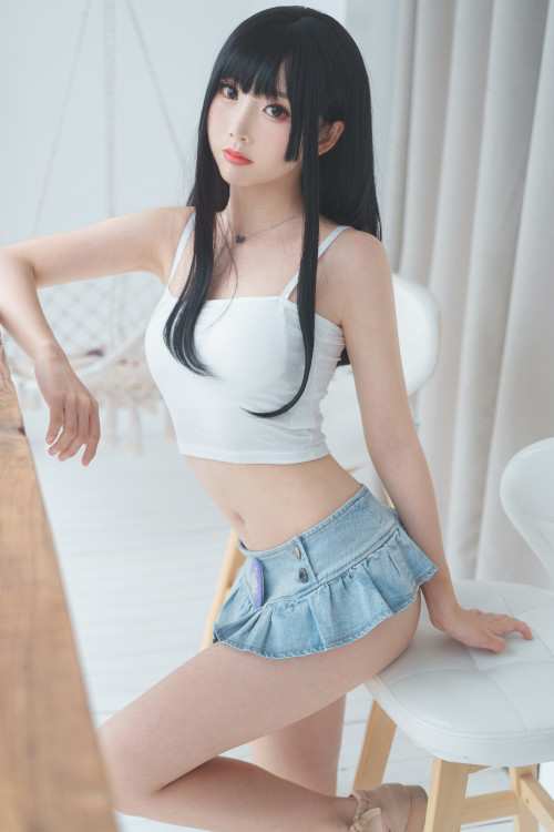 Read more about the article Cosplay 面饼仙儿 可爱女友